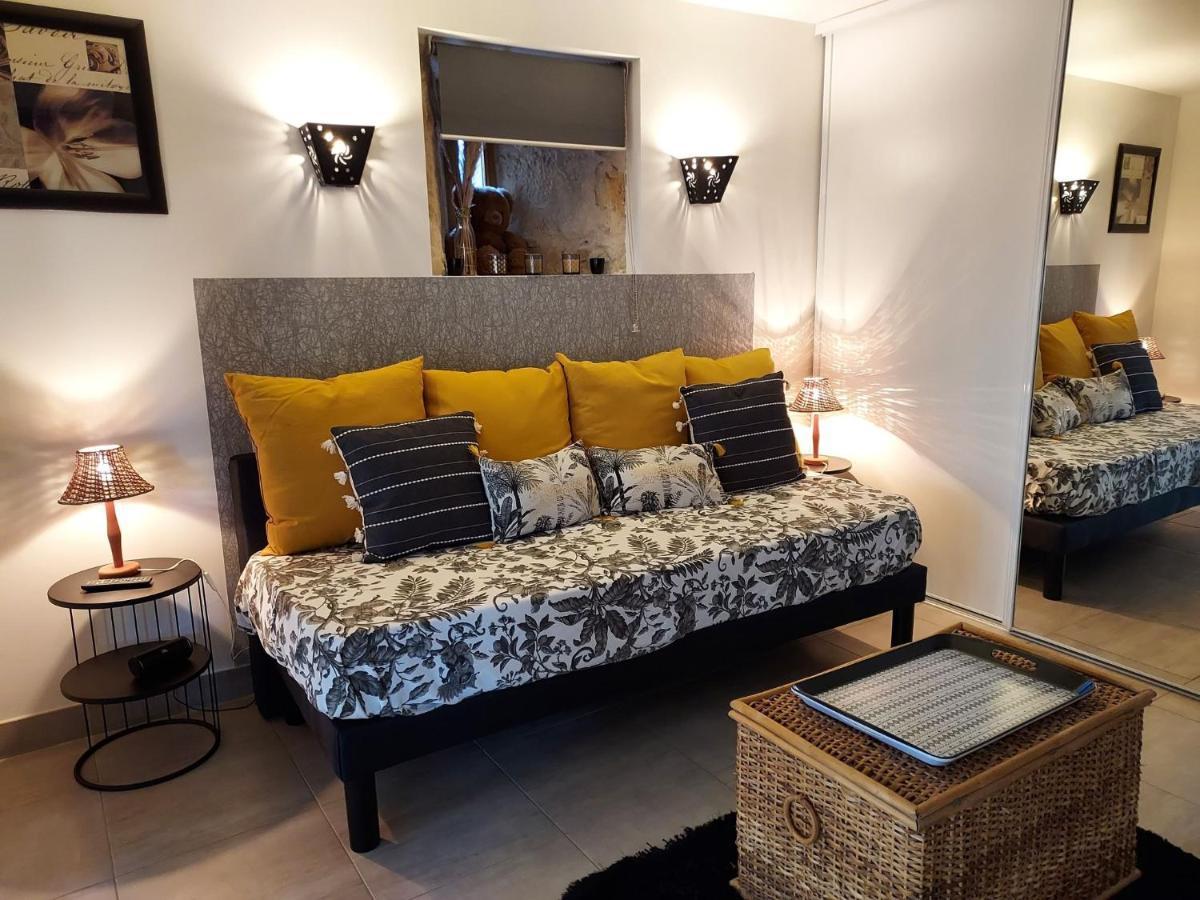 Au Vieux Sechoir Bed & Breakfast Prudhomat Bagian luar foto