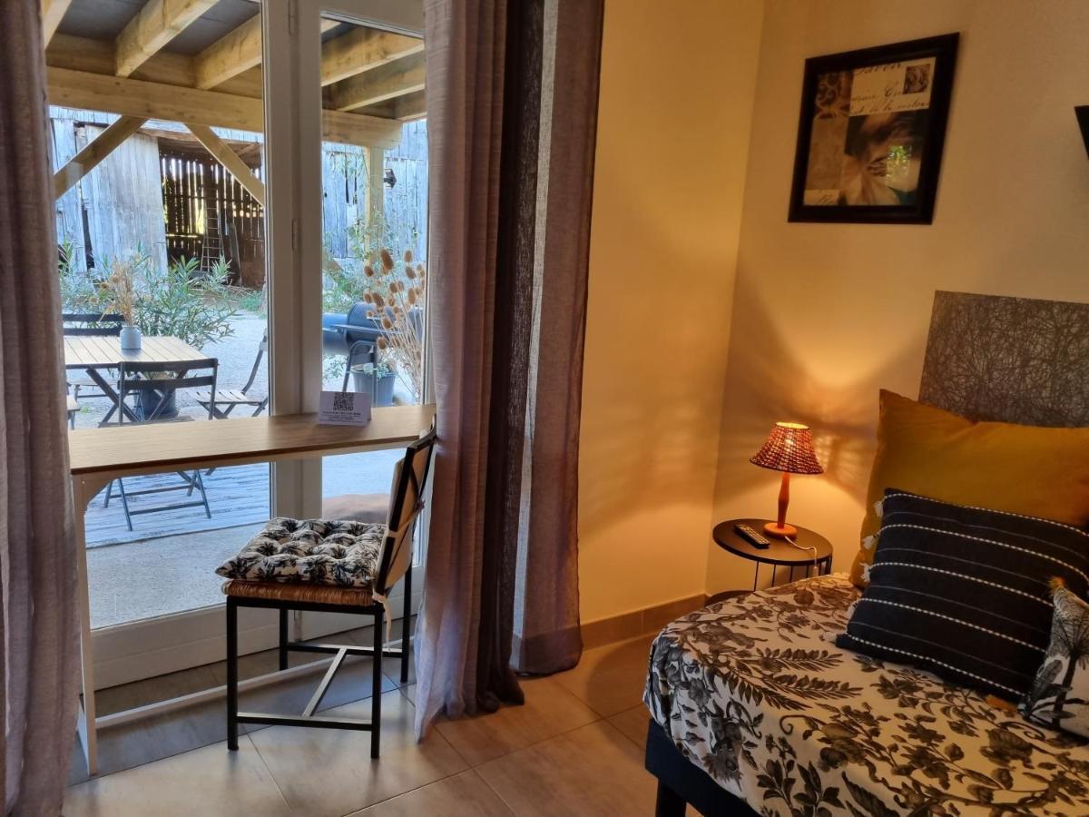 Au Vieux Sechoir Bed & Breakfast Prudhomat Bagian luar foto